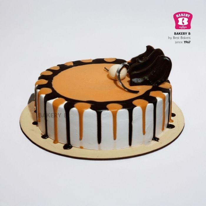 Chocolate Fudge Caramel Cake