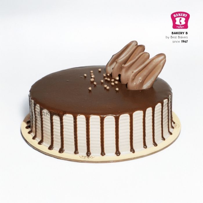 Choco Crunch Hazelnut Cake