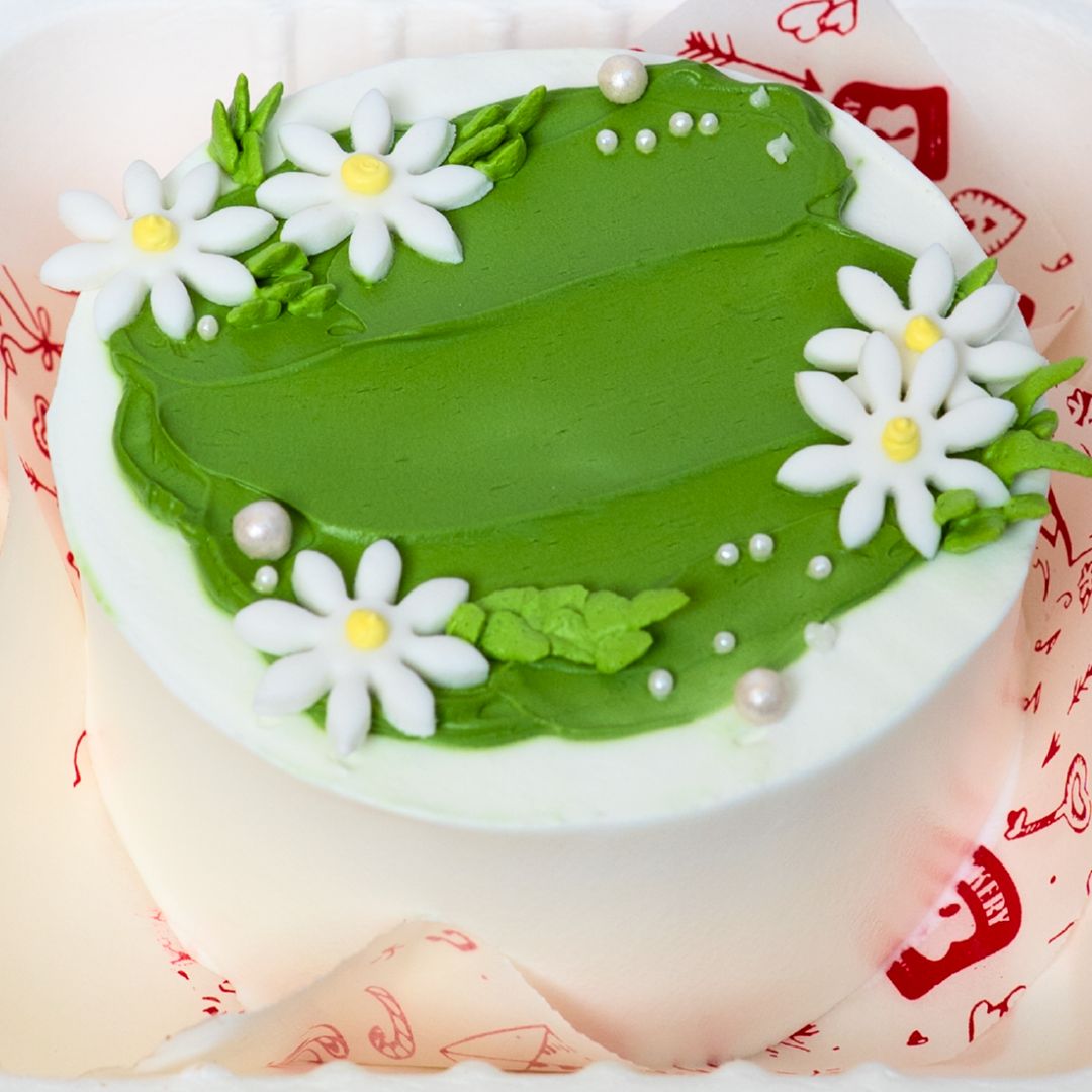 Amber Drizzle | Bento Cake